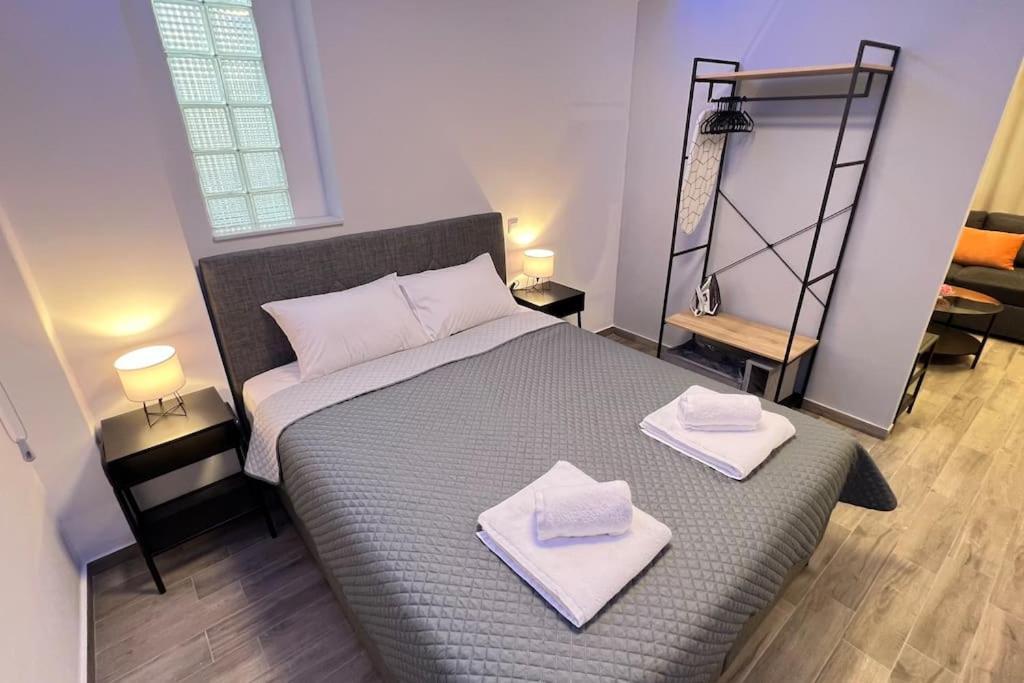 Flatg 23 Apartment Athena Bagian luar foto