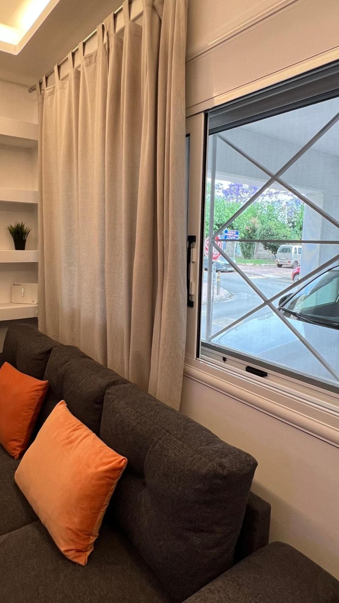 Flatg 23 Apartment Athena Bagian luar foto