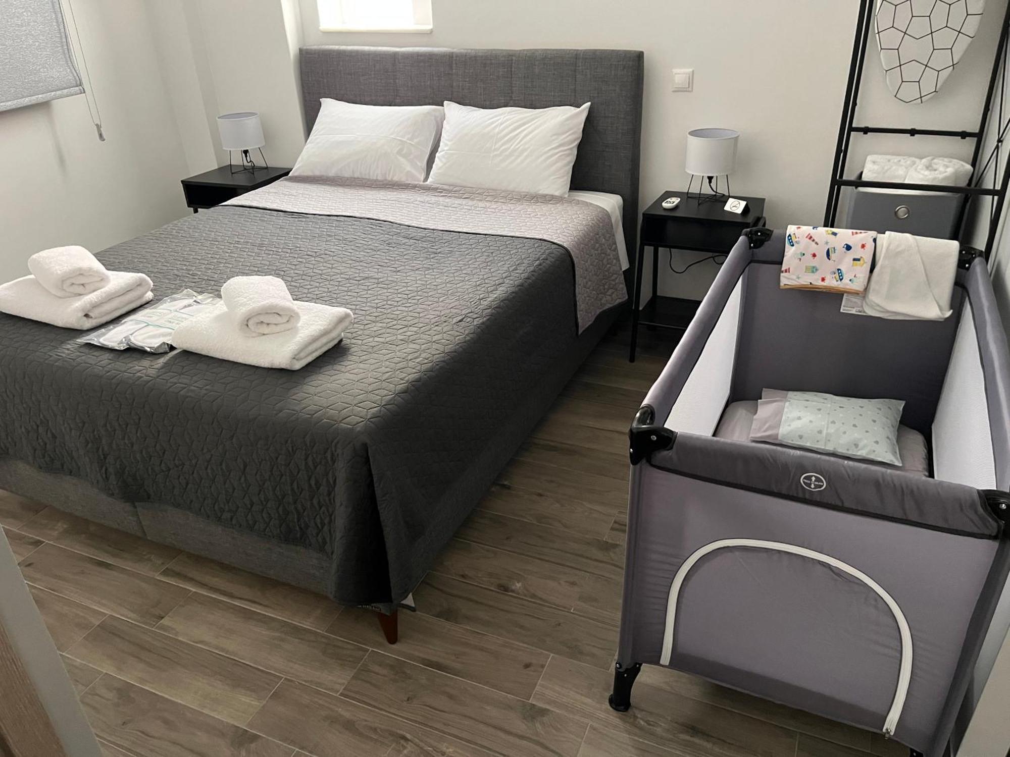 Flatg 23 Apartment Athena Bagian luar foto