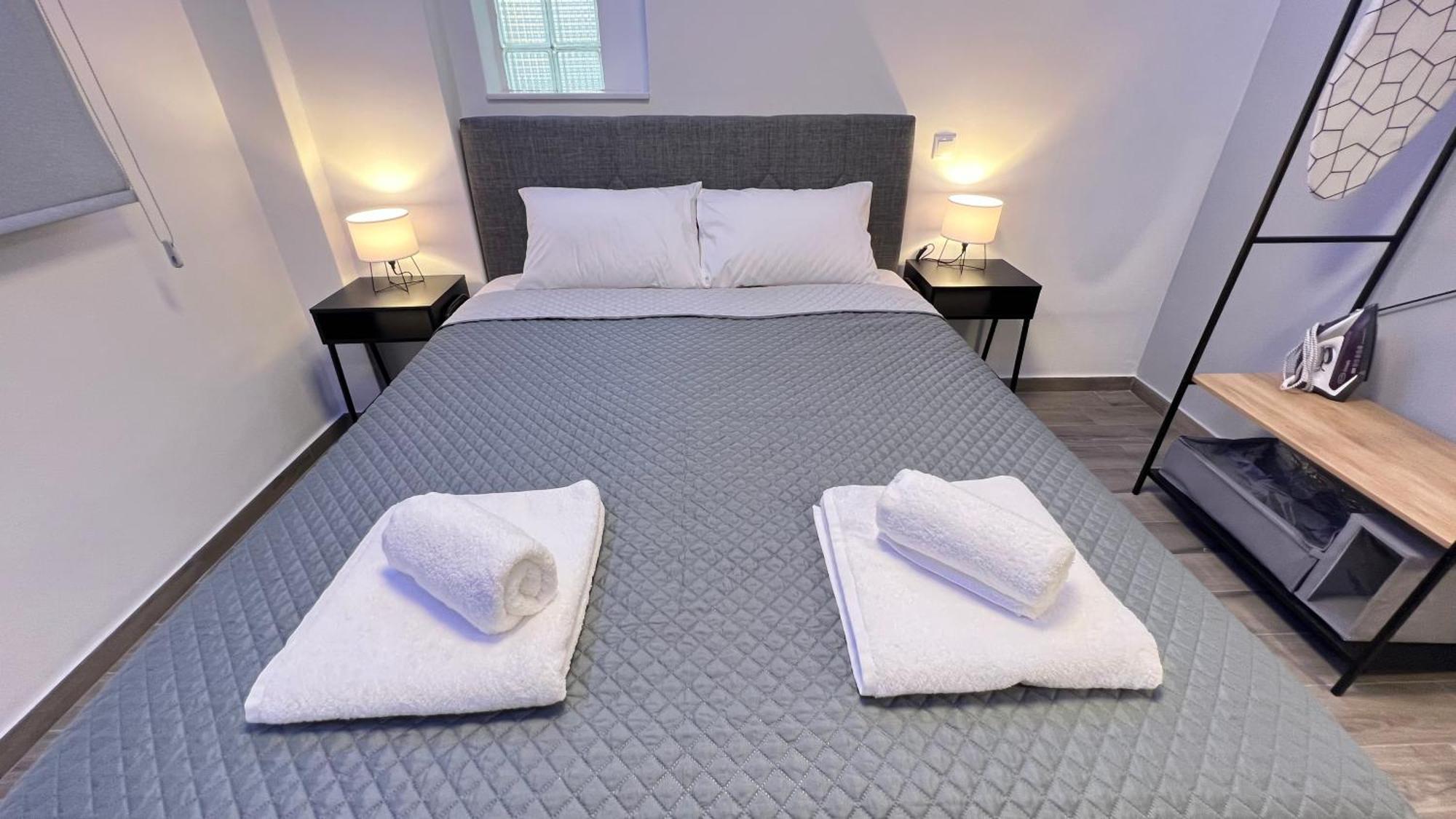 Flatg 23 Apartment Athena Bagian luar foto